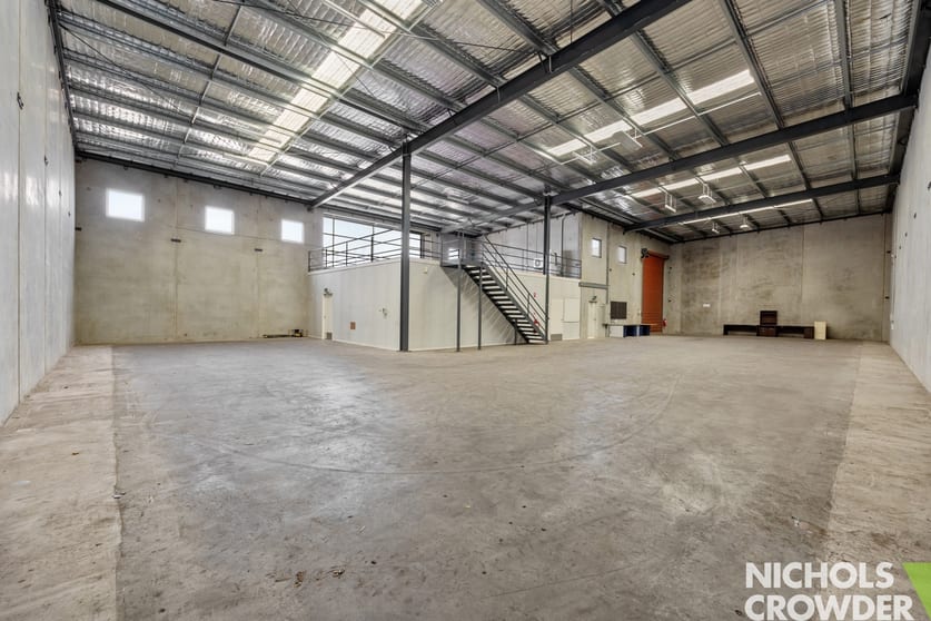 Click to view all images 15/200-208 Boundary Road Braeside VIC 3195 - Image 3