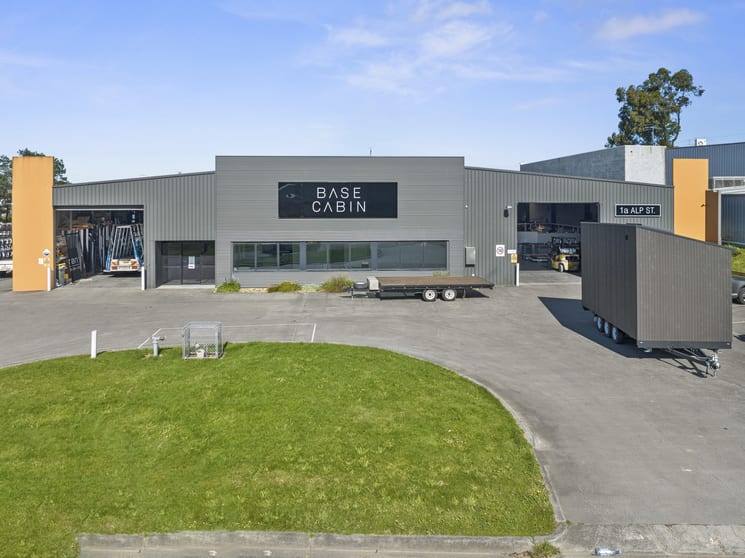 Click to view all images 1B Alp Street Korumburra VIC 3950 - Image 2