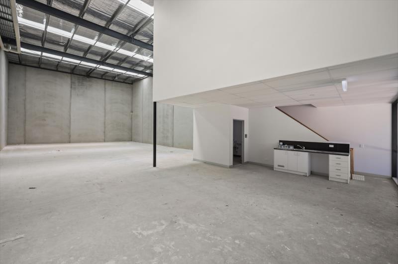 Click to view all images 35/52 Sheehan Road Heidelberg West VIC 3081 - Image 3