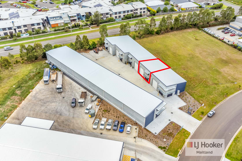 Click to view all images 7/46 Spitfire Place Rutherford NSW 2320 - Image 1