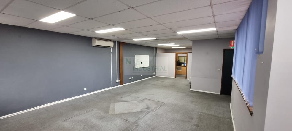 Click to view all images 1/85 Long Street Smithfield NSW 2164 - Image 2