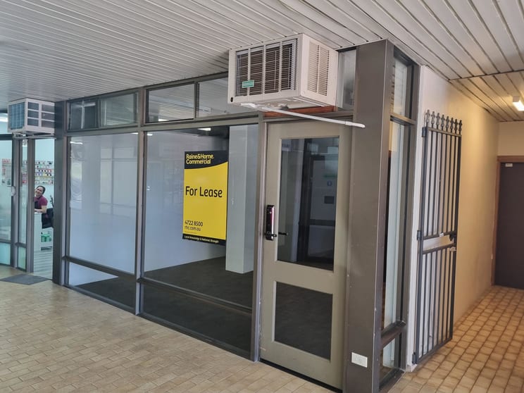 Shop 4/10 Hope Street Blaxland NSW 2774 - Image 1
