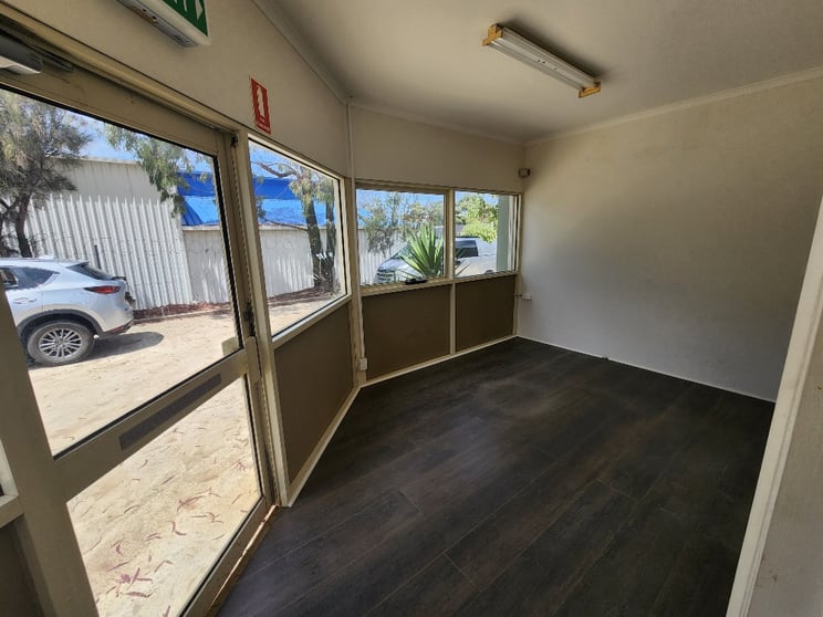 Click to view all images 3/10 Baines Crescent Torquay VIC 3228 - Image 2