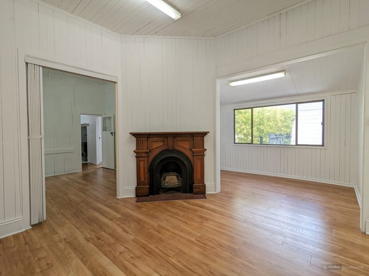 Click to view all images 130 Campbell Street Toowoomba City QLD 4350 - Image 2