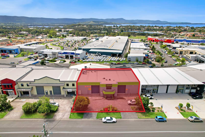 Click to view all images 26 Durgadin Drive Albion Park Rail NSW 2527 - Image 3