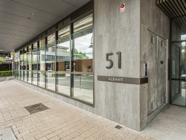 Retail 2/51 Albany Street Crows Nest NSW 2065 - Image 2
