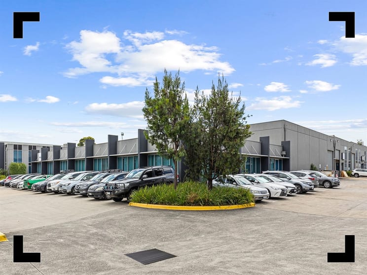 Click to view all images 9/137-145 Rooks Road Nunawading VIC 3131 - Image 1