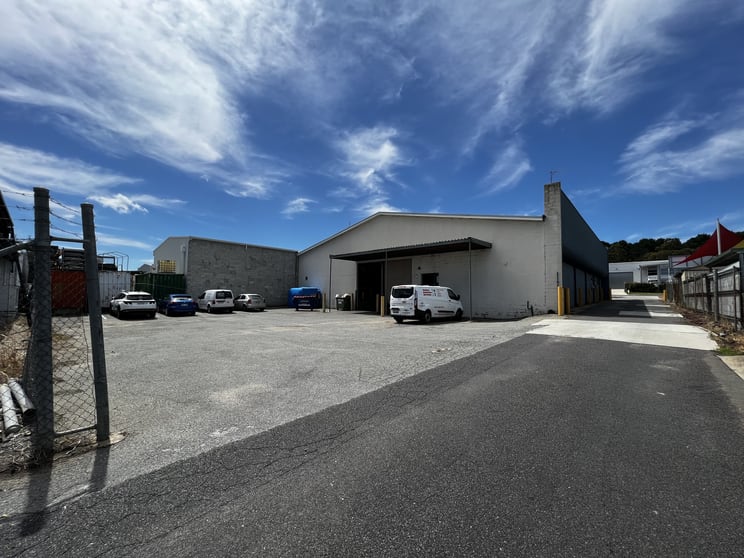 Click to view all images 23-25 Whyalla Street Fyshwick ACT 2609 - Image 3