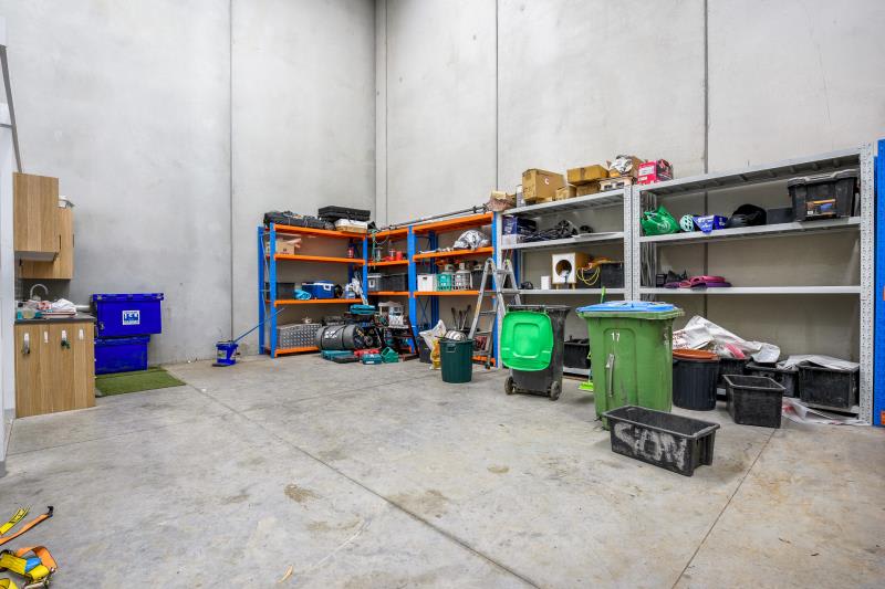 Click to view all images 2/4 Bridge Road Keysborough VIC 3173 - Image 3
