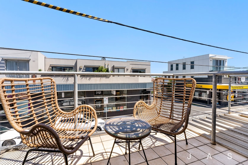 2A/58 Anderson Street Yarraville VIC 3013 - Image 3