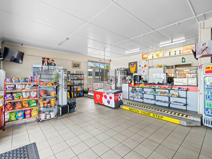 Click to view all images 91 Railway Street Gatton QLD 4343 - Image 2