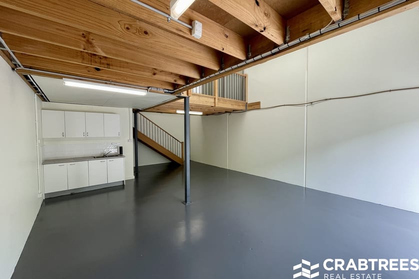 Click to view all images 9/9 Melaleuca Drive Cheltenham VIC 3192 - Image 3