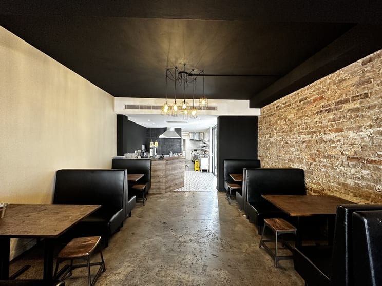 Click to view all images 948 Botany Road Mascot NSW 2020 - Image 3