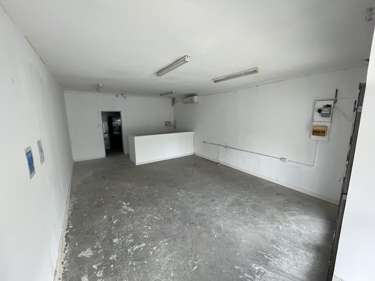 Click to view all images 57 Station Street Waratah NSW 2298 - Image 3