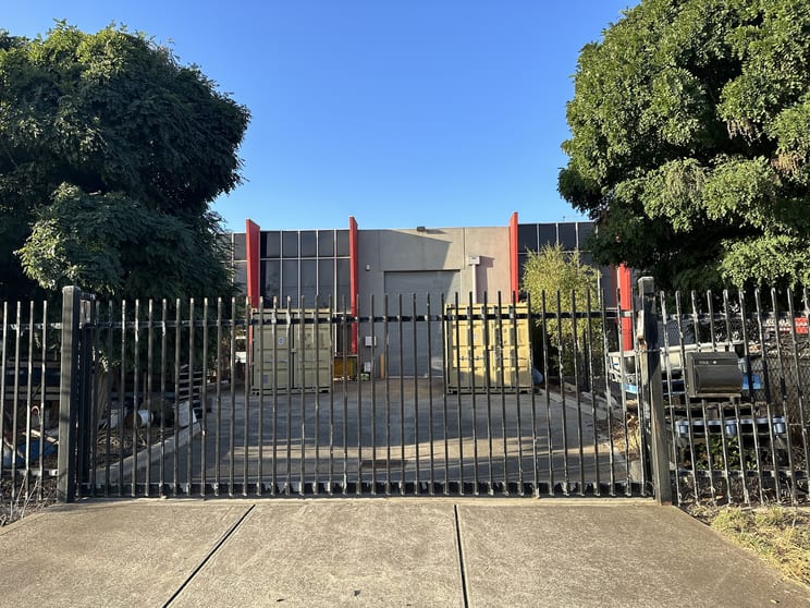 Click to view all images 20a Tennyson Street Williamstown VIC 3016 - Image 3