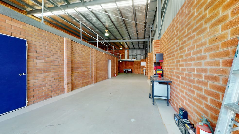 Click to view all images 10/17 Canvale Road Canning Vale WA 6155 - Image 3