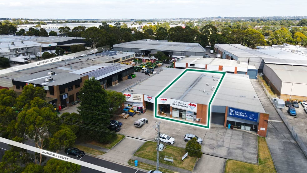 Click to view all images 2/10 Rushdale Street Knoxfield VIC 3180 - Image 1