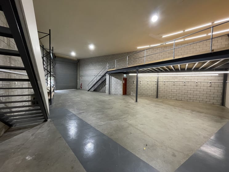 Click to view all images 18/45 Leighton Place Hornsby NSW 2077 - Image 2