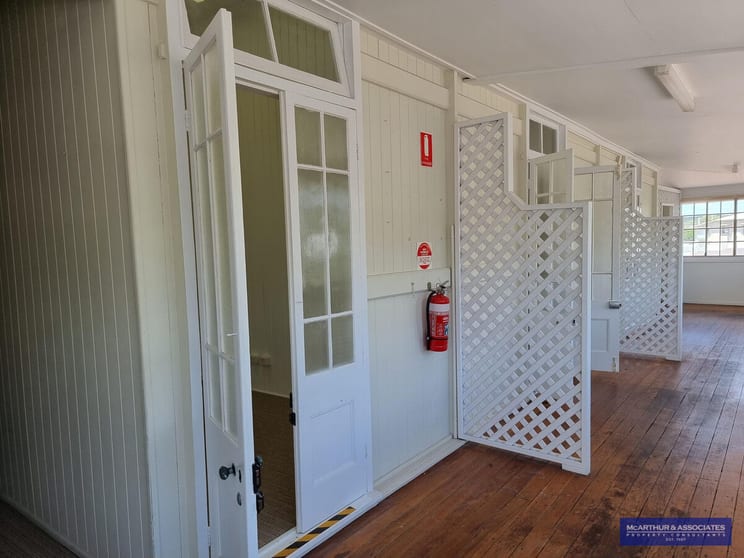 Click to view all images Yeppoon QLD 4703 - Image 1
