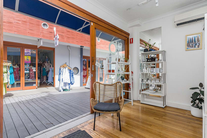 Click to view all images Shop 5/7 Lawson Street Byron Bay NSW 2481 - Image 3