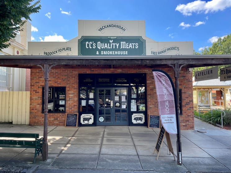 Click to view all images 1/33 High Street Yackandandah VIC 3749 - Image 1