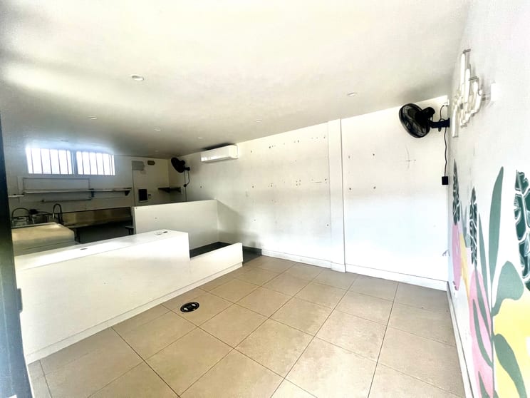 5/134 Oxford Street Bulimba QLD 4171 - Image 3