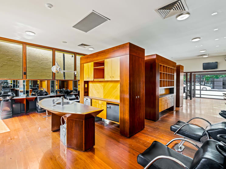 Click to view all images 12 Lambert Road Indooroopilly QLD 4068 - Image 3