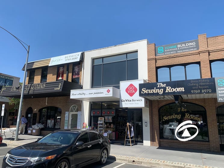 Click to view all images 10A Blackburne Square Berwick VIC 3806 - Image 1