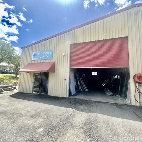 Click to view all images 1/9 Commerce Street Wauchope NSW 2446 - Image 1