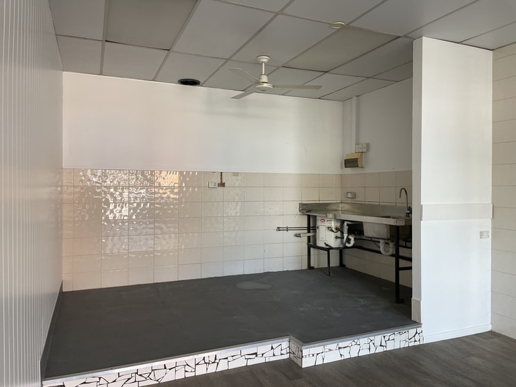 Click to view all images 146-148 Bazaar Street Maryborough QLD 4650 - Image 2