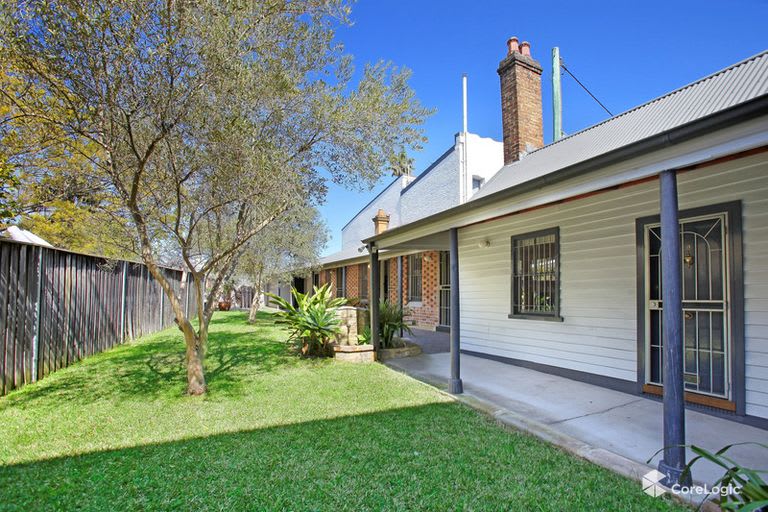 Click to view all images 11/99 Stewart Street Paddington NSW 2021 - Image 2