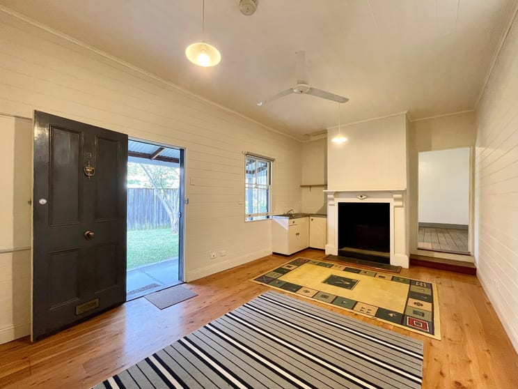 Click to view all images 99 Stewart Street Paddington NSW 2021 - Image 3