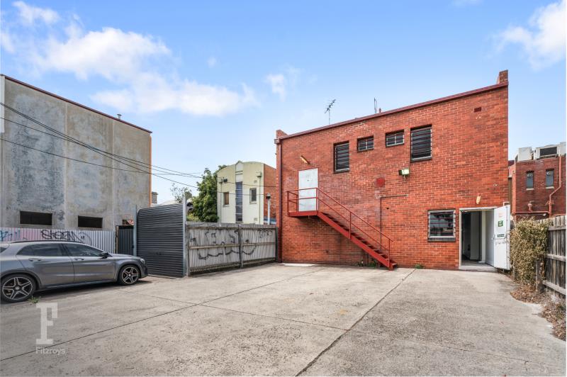 Click to view all images 231 Bay Street Port Melbourne VIC 3207 - Image 3