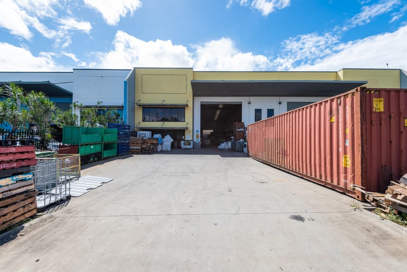 Click to view all images Unit 1, 5-7 Meakin Road Meadowbrook QLD 4131 - Image 3