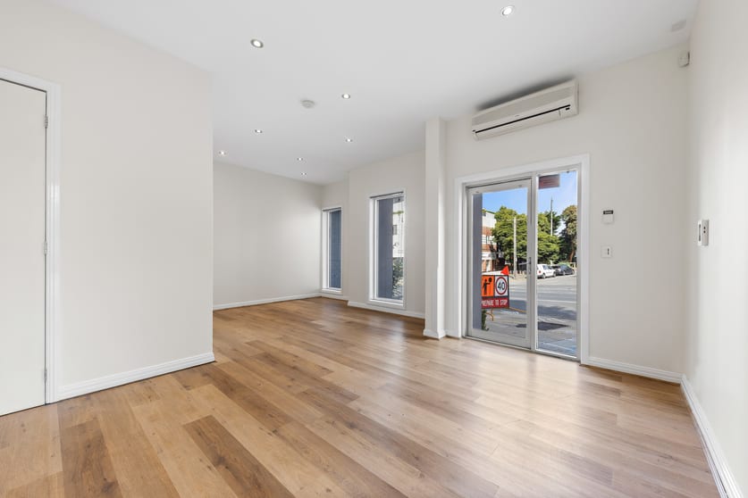 Click to view all images 1042 Heidelberg Road Ivanhoe VIC 3079 - Image 1