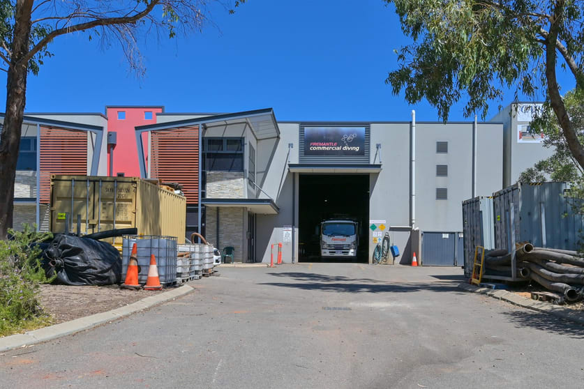 Click to view all images 2/14 Renewable Chase Bibra Lake WA 6163 - Image 1