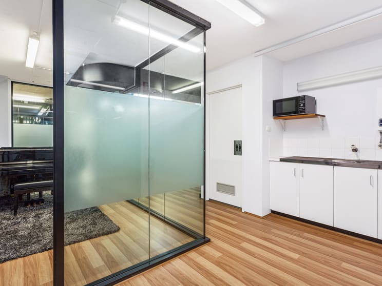 Click to view all images 12/6-8 Old Castle Hill Road Castle Hill NSW 2154 - Image 3