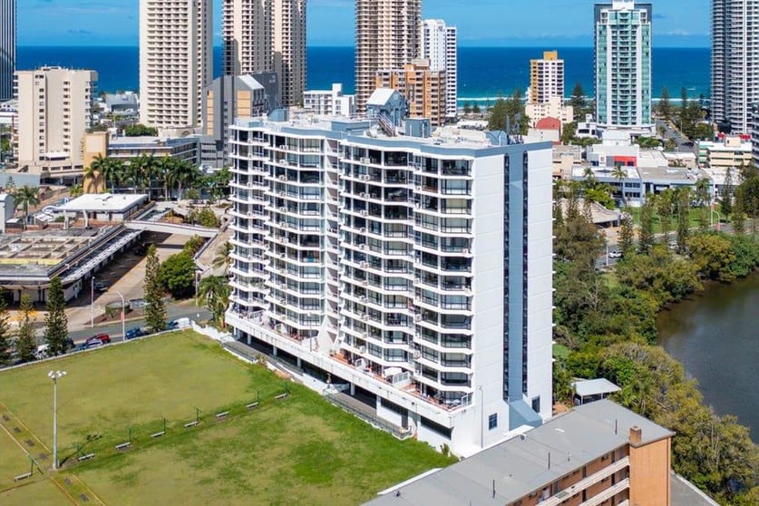 Click to view all images 1/70 Remembrance Drive Surfers Paradise QLD 4217 - Image 2