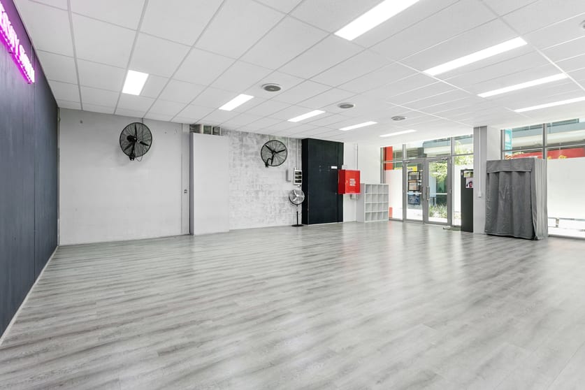 Click to view all images 58/188 Newcastle Street Northbridge WA 6003 - Image 3