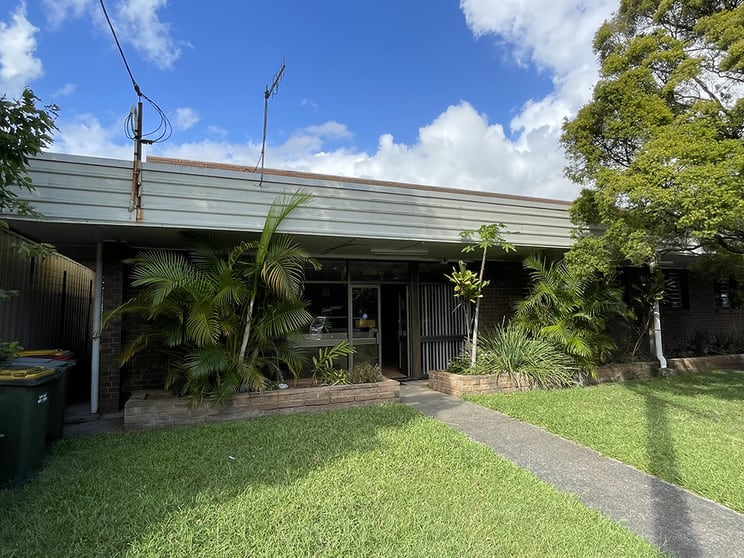 Click to view all images Unit 1/18 Fraser Drive Coffs Harbour NSW 2450 - Image 1