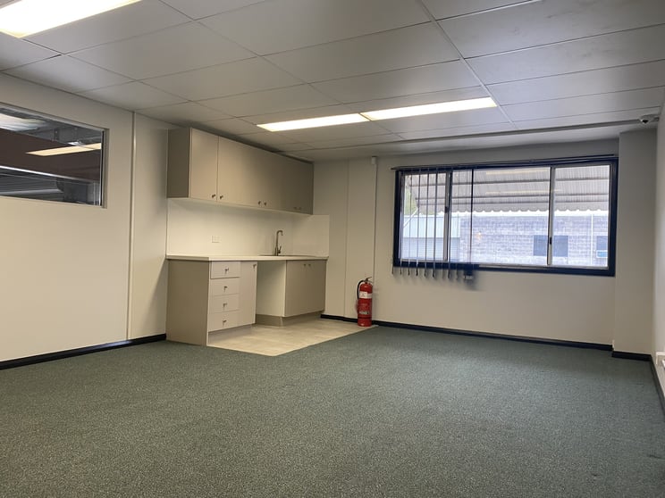 Unit 1, Level 1/12 Saggart Field Road Minto NSW 2566 - Image 3