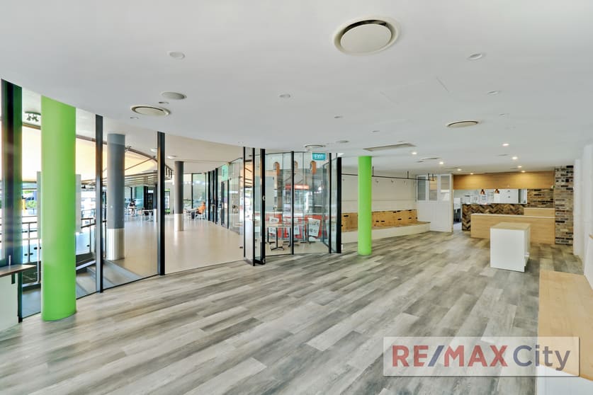 Click to view all images 165 Baroona Road Paddington QLD 4064 - Image 1
