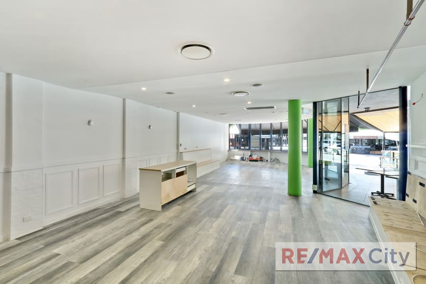 Click to view all images 165 Baroona Road Paddington QLD 4064 - Image 3