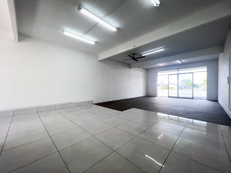 Click to view all images 4/67 Aerodrome Road Maroochydore QLD 4558 - Image 3
