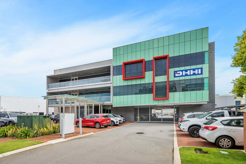 Click to view all images 76 Hasler Road Osborne Park WA 6017 - Image 3