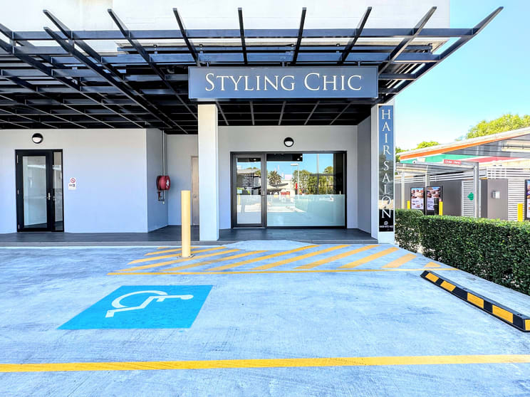 Click to view all images 5/63 Marina Quays Boulevard Hope Island QLD 4212 - Image 3