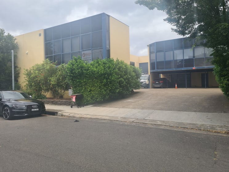 Click to view all images 1/17-21 Cadogan St Marrickville NSW 2204 - Image 2