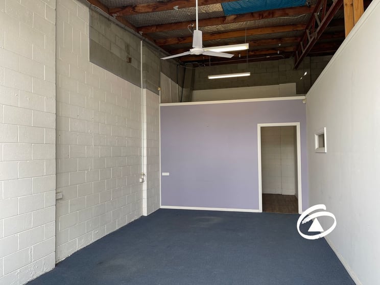 Click to view all images 6/1-5 Purton Road Pakenham VIC 3810 - Image 2