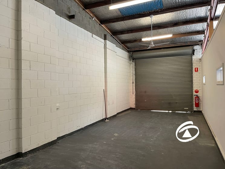 Click to view all images 6/1-5 Purton Road Pakenham VIC 3810 - Image 3
