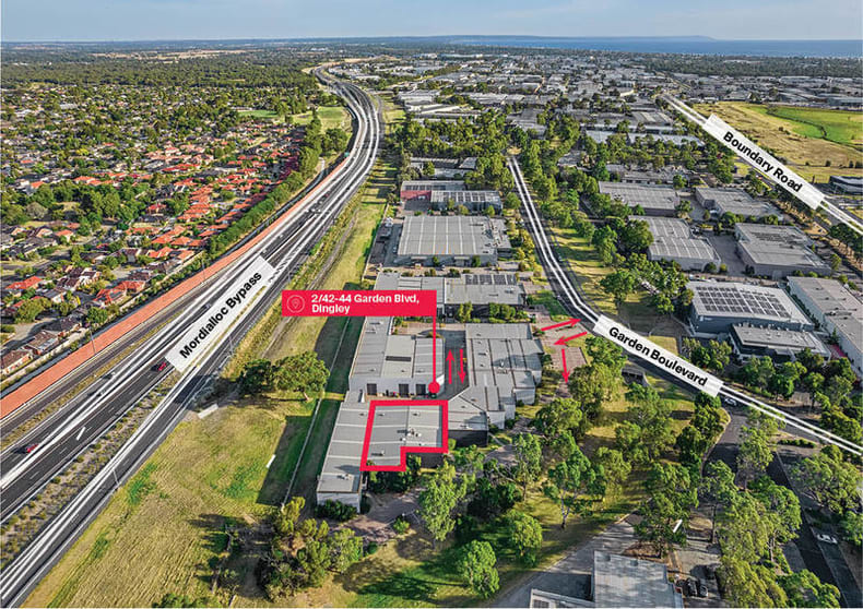 Click to view all images 2/42-44 Garden Blvd Dingley Village VIC 3172 - Image 1